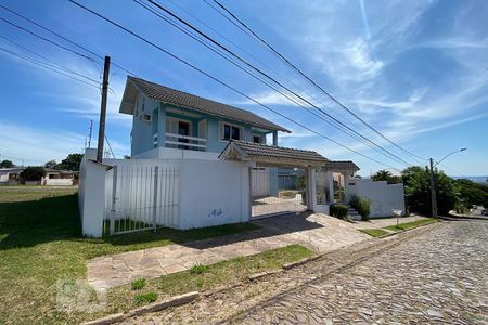Casa à venda com 450m², 4 quartos e 3 vagasFachada