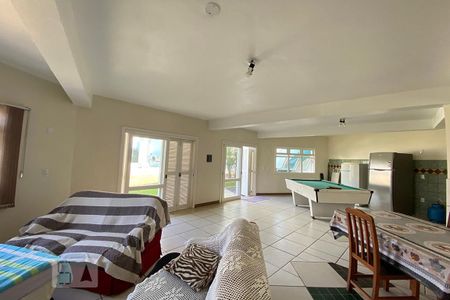 Casa à venda com 450m², 4 quartos e 3 vagasSala de Festas