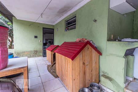 Casa à venda com 429m², 6 quartos e 1 vaga Casa à venda com 429m², 6 quartos e 1 vagaÁrea de Serviço - Casa 2