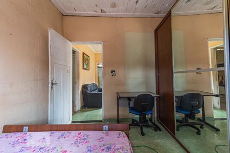Casa à venda com 429m², 6 quartos e 1 vaga Casa à venda com 429m², 6 quartos e 1 vagaQuarto 3 - Casa 1