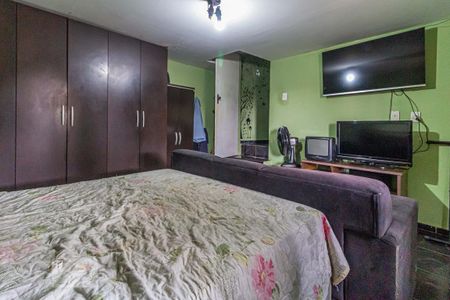 Casa à venda com 429m², 6 quartos e 1 vaga Casa à venda com 429m², 6 quartos e 1 vagaQuarto 1 - Casa 2