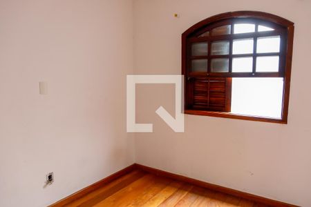 Quarto 1 de casa para alugar com 4 quartos, 200m² em Bonfim, Osasco