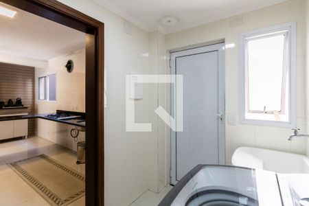 Casa para alugar com 450m², 4 quartos e 3 vagasÁrea de Serviço