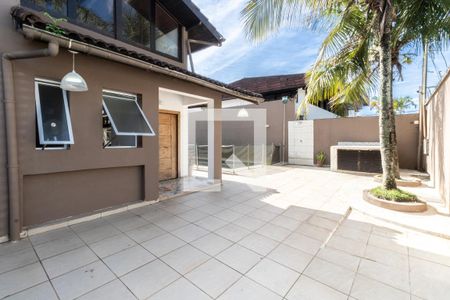 Casa para alugar com 450m², 4 quartos e 3 vagasAr condicionado