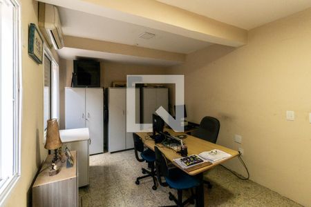 Casa para alugar com 450m², 4 quartos e 3 vagasEscritório