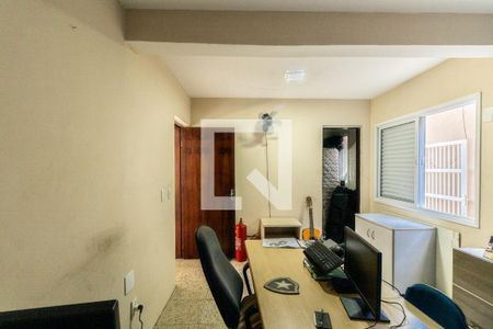 Casa para alugar com 450m², 4 quartos e 3 vagasEscritório