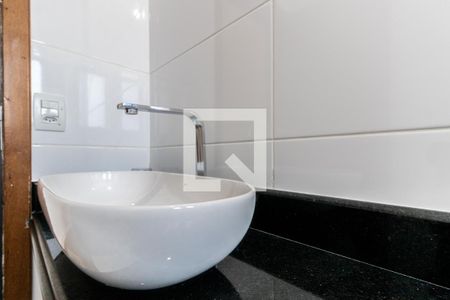 Casa para alugar com 450m², 4 quartos e 3 vagasBanheiro 2