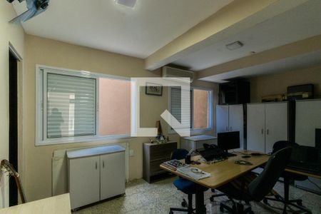 Casa para alugar com 450m², 4 quartos e 3 vagasEscritório