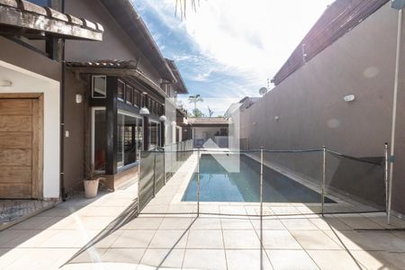 Casa para alugar com 450m², 4 quartos e 3 vagasPiscina