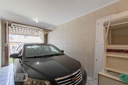 Casa para alugar com 115m², 2 quartos e 3 vagas Casa para alugar com 115m², 2 quartos e 3 vagasGaragem