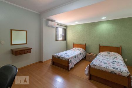 Casa para alugar com 115m², 2 quartos e 3 vagas Casa para alugar com 115m², 2 quartos e 3 vagasQuarto 2