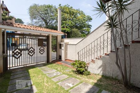 Casa para alugar com 115m², 2 quartos e 3 vagas Casa para alugar com 115m², 2 quartos e 3 vagasGaragem