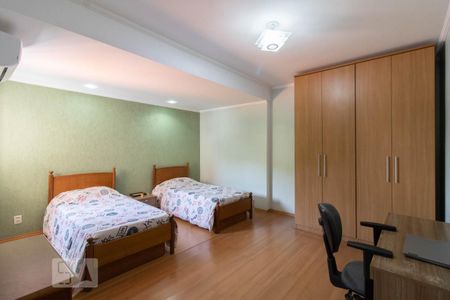 Casa para alugar com 115m², 2 quartos e 3 vagas Casa para alugar com 115m², 2 quartos e 3 vagasQuarto 2