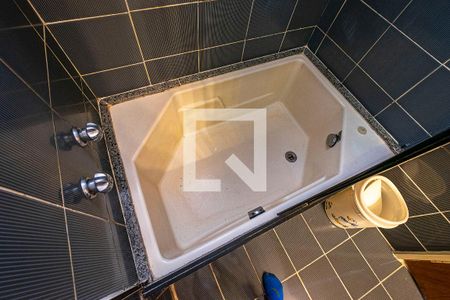 Apartamento à venda com 150m², 3 quartos e 2 vagasSuíte - Banheiro