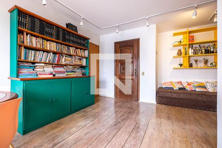 Sala de apartamento à venda com 3 quartos, 150m² em Cerqueira César, São Paulo