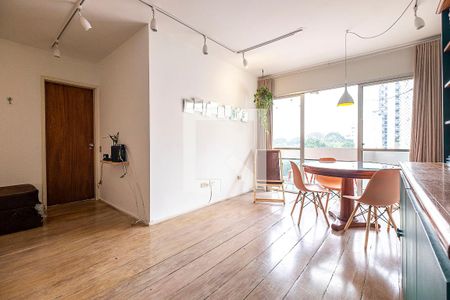 Sala de apartamento à venda com 3 quartos, 150m² em Cerqueira César, São Paulo