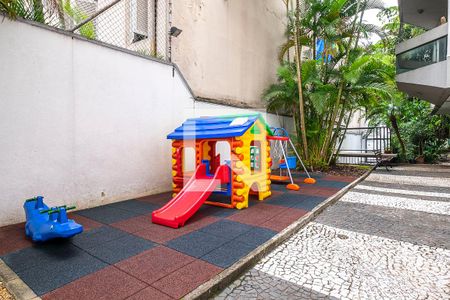 Apartamento à venda com 150m², 3 quartos e 2 vagasPlayground