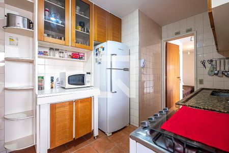 Apartamento à venda com 150m², 3 quartos e 2 vagasCozinha