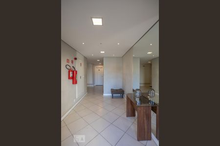 Apartamento à venda com 42m², 2 quartos e sem vaga Apartamento à venda com 42m², 2 quartos e sem vagaHall social