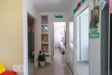 Corredor de apartamento à venda com 2 quartos, 50m² em Vila Camilópolis, Santo André