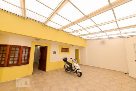 Casa à venda com 279m², 3 quartos e 3 vagas Casa à venda com 279m², 3 quartos e 3 vagasGaragem