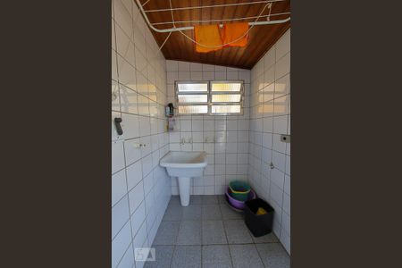 Casa à venda com 279m², 3 quartos e 3 vagas Casa à venda com 279m², 3 quartos e 3 vagasArea de Serviço