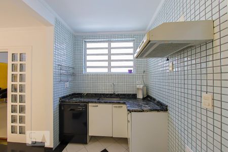 Casa à venda com 279m², 3 quartos e 3 vagas Casa à venda com 279m², 3 quartos e 3 vagasCozinha