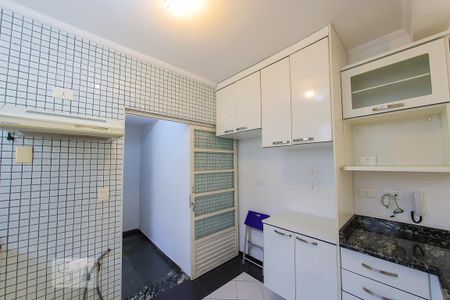 Casa à venda com 279m², 3 quartos e 3 vagas Casa à venda com 279m², 3 quartos e 3 vagasCozinha