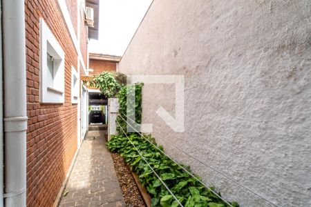 Casa para alugar com 297m², 3 quartos e 8 vagas Casa para alugar com 297m², 3 quartos e 8 vagasÁrea externa