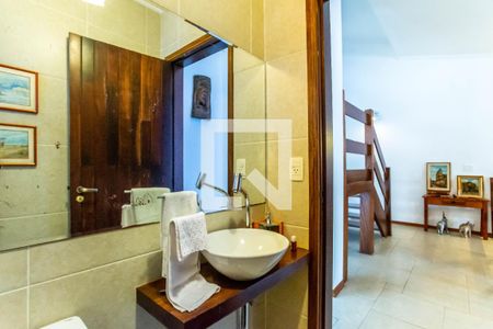 Lavabo de casa para alugar com 3 quartos, 297m² em Vila Rosália, Guarulhos