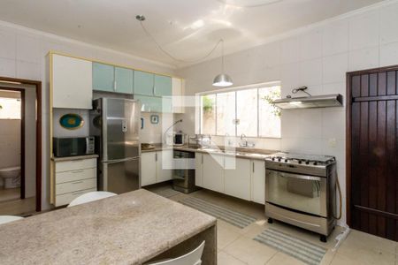 Casa para alugar com 297m², 3 quartos e 8 vagas Casa para alugar com 297m², 3 quartos e 8 vagasCozinha