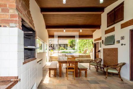 Casa para alugar com 297m², 3 quartos e 8 vagas Casa para alugar com 297m², 3 quartos e 8 vagasChurrasqueira