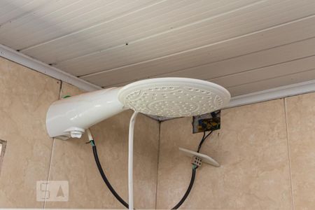 Casa à venda com 400m², 6 quartos e 6 vagas Casa à venda com 400m², 6 quartos e 6 vagasChuveiro