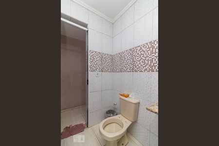 Casa à venda com 400m², 6 quartos e 6 vagas Casa à venda com 400m², 6 quartos e 6 vagasCasa 3 - Banheiro