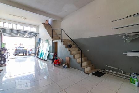 Casa à venda com 400m², 6 quartos e 6 vagas Casa à venda com 400m², 6 quartos e 6 vagasGaragem