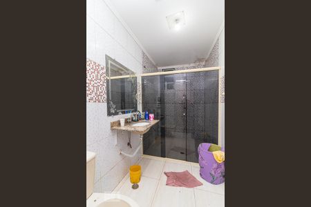 Casa à venda com 400m², 6 quartos e 6 vagas Casa à venda com 400m², 6 quartos e 6 vagasCasa 3 - Banheiro