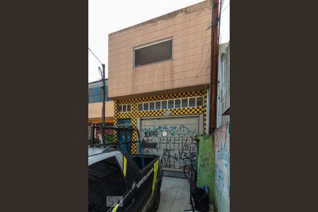 Casa à venda com 400m², 6 quartos e 6 vagas Casa à venda com 400m², 6 quartos e 6 vagasFachada