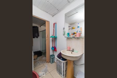 Casa à venda com 400m², 6 quartos e 6 vagas Casa à venda com 400m², 6 quartos e 6 vagasCasa 1 - Banheiro