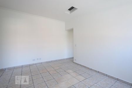 Sala de apartamento para alugar com 1 quarto, 55m² em Vila Santa Maria, São Paulo