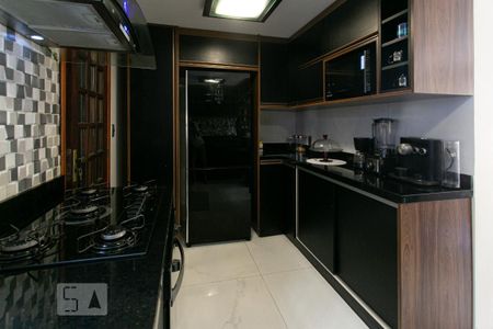 Casa de condomínio à venda com 120m², 3 quartos e 2 vagasCozinha