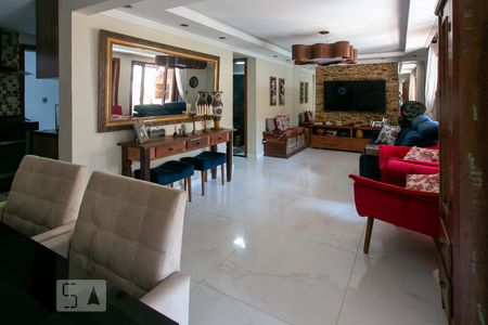 Sala de casa de condomínio à venda com 3 quartos, 120m² em Vargem Pequena, Rio de Janeiro