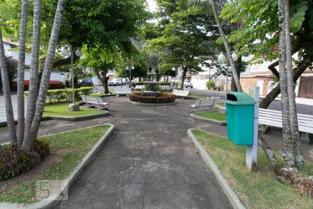 Casa de condomínio à venda com 120m², 3 quartos e 2 vagasÁrea comum - Praça