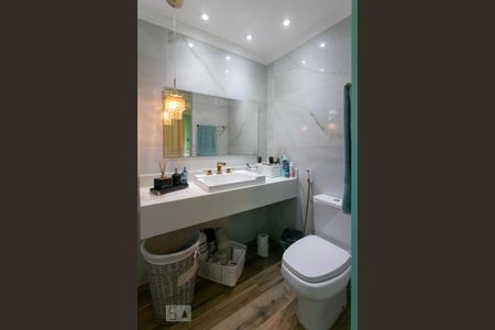 Casa de condomínio à venda com 120m², 3 quartos e 2 vagasBanheiro da Suíte