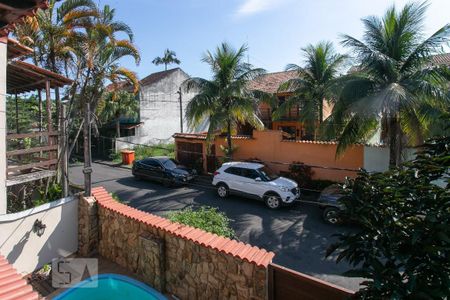 Casa de condomínio à venda com 120m², 3 quartos e 2 vagasSuite - Suíte