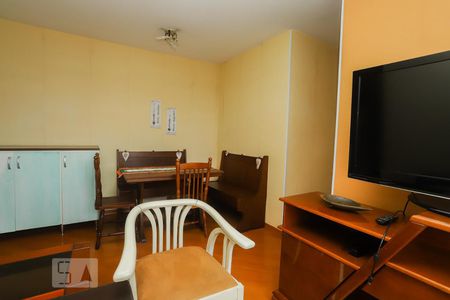 Sala de apartamento para alugar com 2 quartos, 51m² em Vila Anastácio, São Paulo