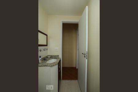 Apartamento à venda com 51m², 2 quartos e 1 vaga Apartamento à venda com 51m², 2 quartos e 1 vagaBanheiro
