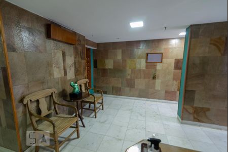 Hall de apartamento à venda com 2 quartos, 78m² em Maracanã, Rio de Janeiro