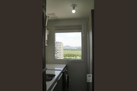 Cozinha e Área de Serviço de apartamento para alugar com 1 quarto, 66m² em Jacarepaguá, Rio de Janeiro