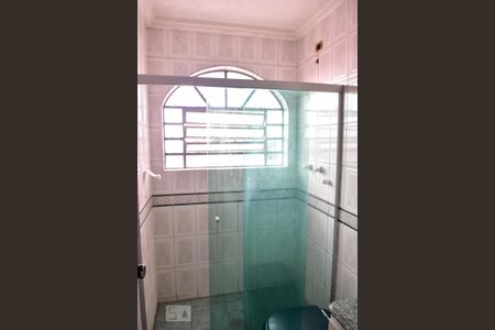Casa para alugar com 180m², 3 quartos e 2 vagas Casa para alugar com 180m², 3 quartos e 2 vagasBanheiro Social