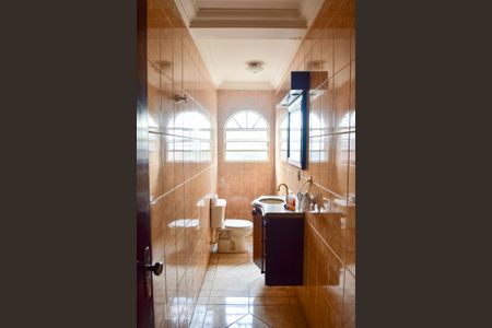 Casa para alugar com 180m², 3 quartos e 2 vagas Casa para alugar com 180m², 3 quartos e 2 vagasLavabo